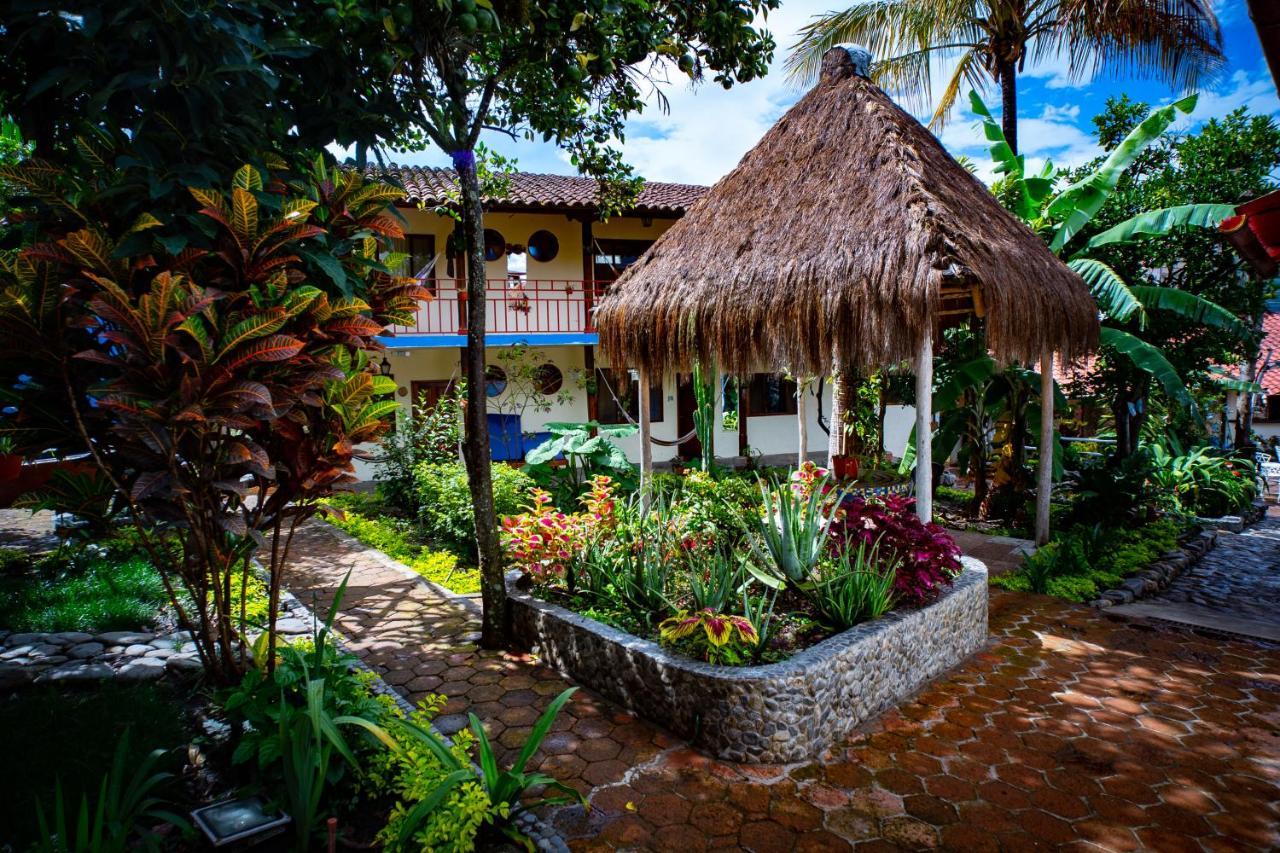 Hostal Jardin Escondido Vilcabamba Eksteriør bilde